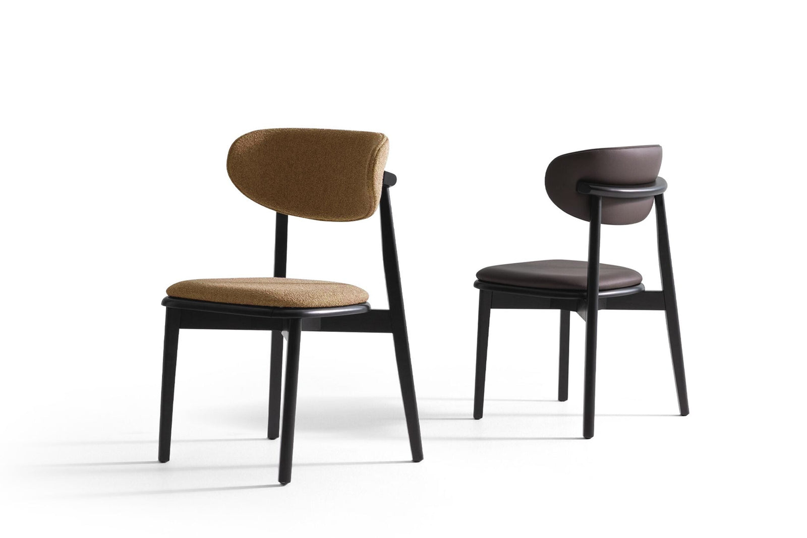 Barcelona Sandalye — Saloni Furniture