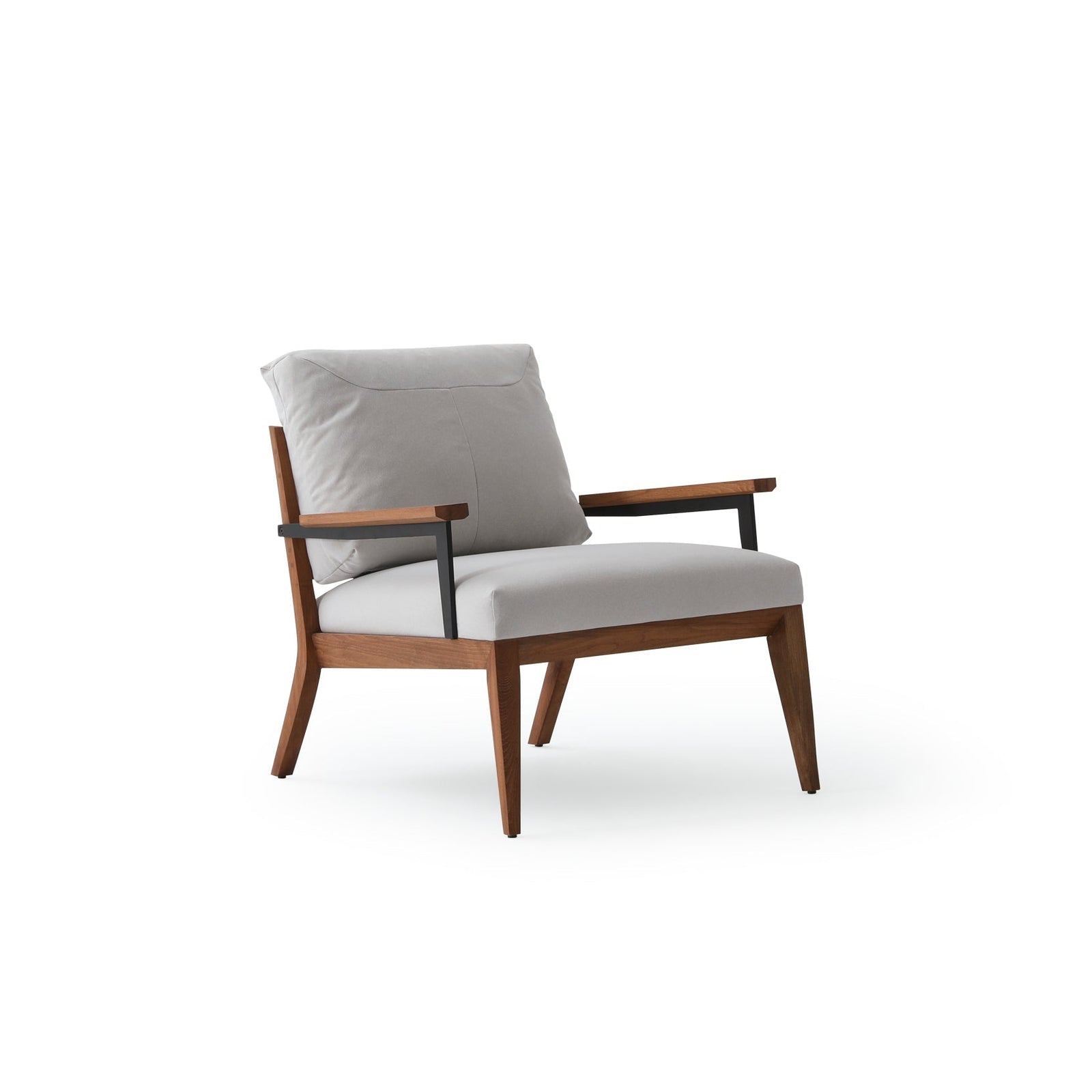 Ege Berjer — Saloni Furniture