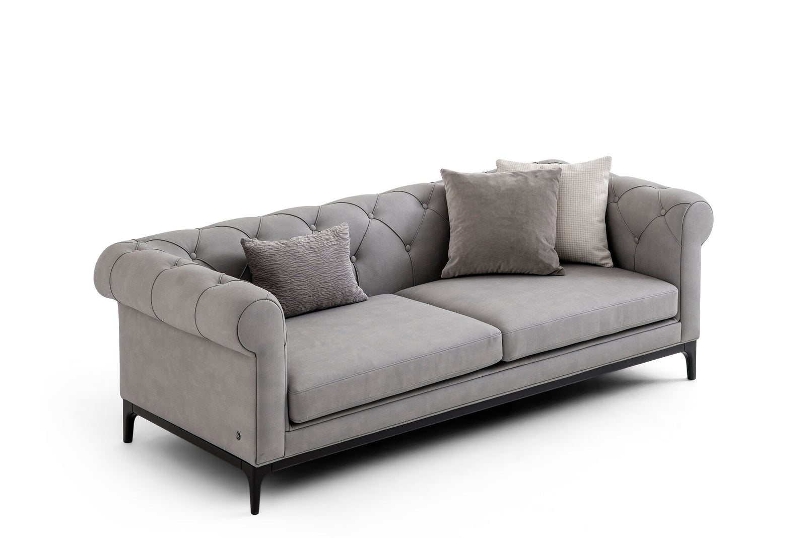 Lincoln Koltuk — Saloni Furniture