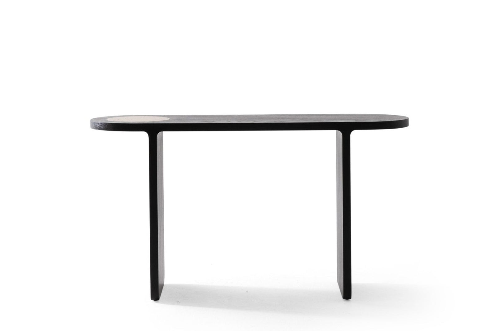 Max Dresuar — Saloni Furniture