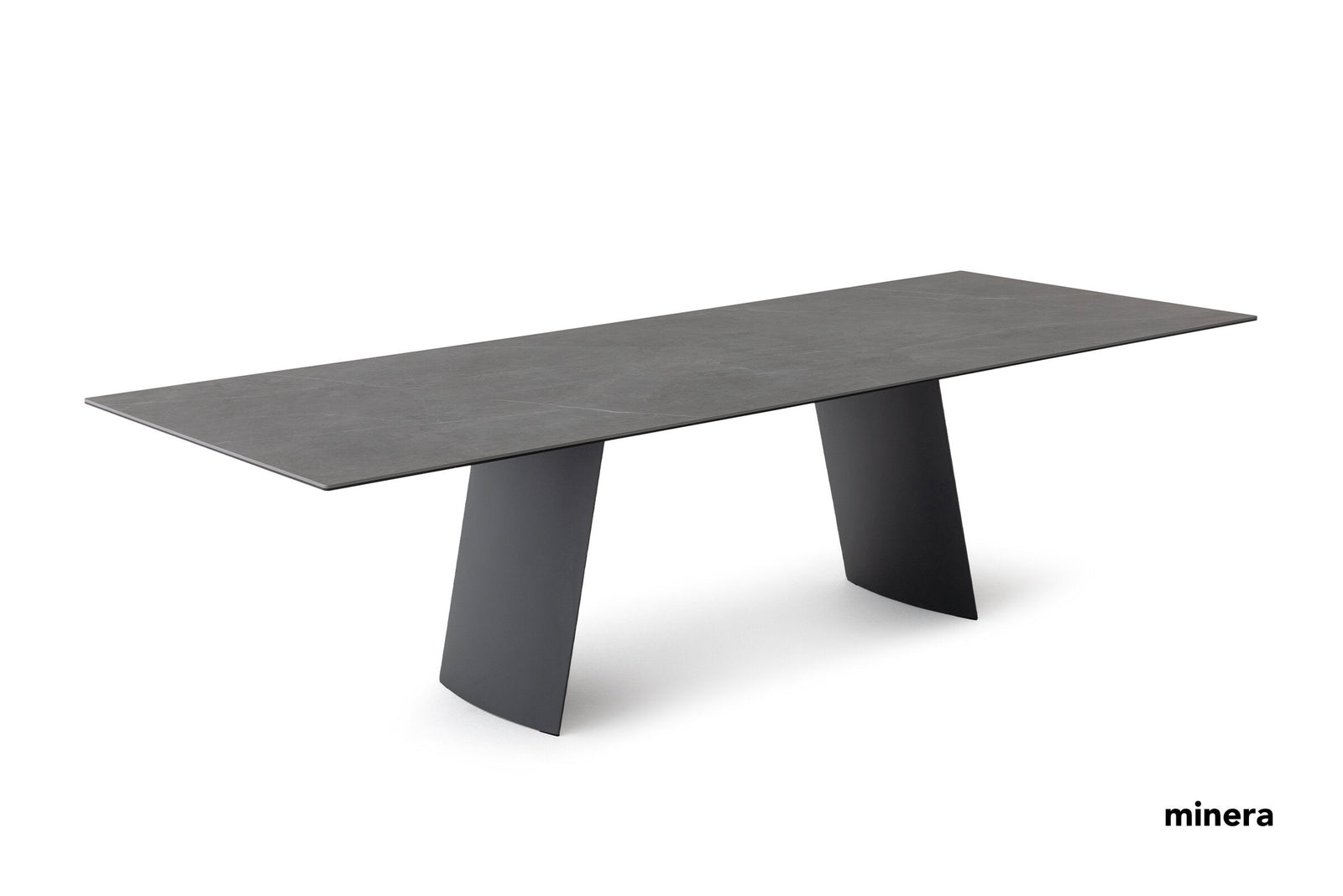 Quartz Masa — Saloni Furniture